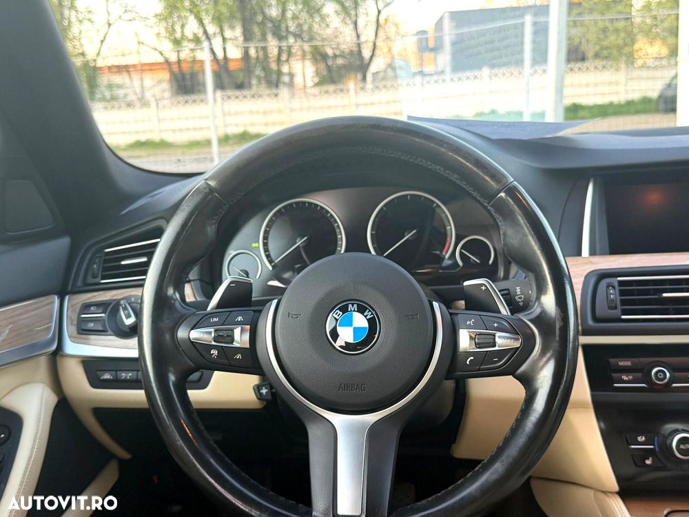 BMW Seria 5 525d xDrive Aut. Luxury Line - 39