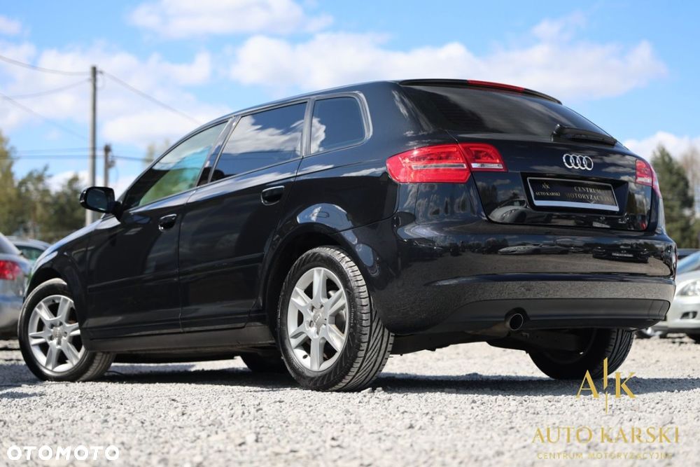 Audi A3 Sportback - 4