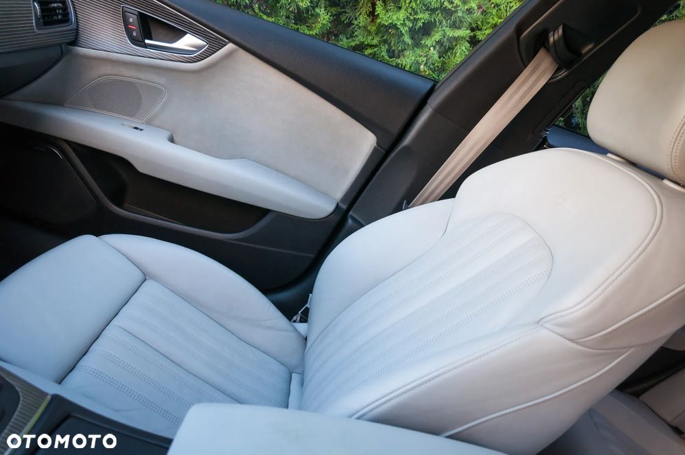 Audi A7 Sportback - 12