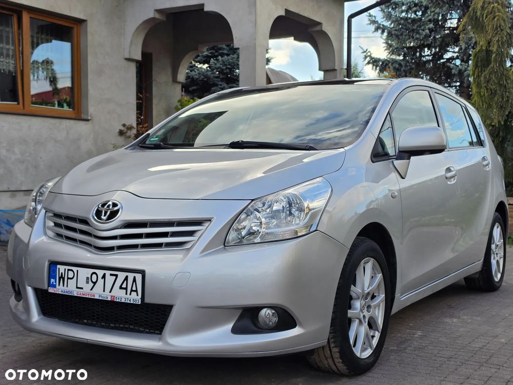 Toyota Verso - 5