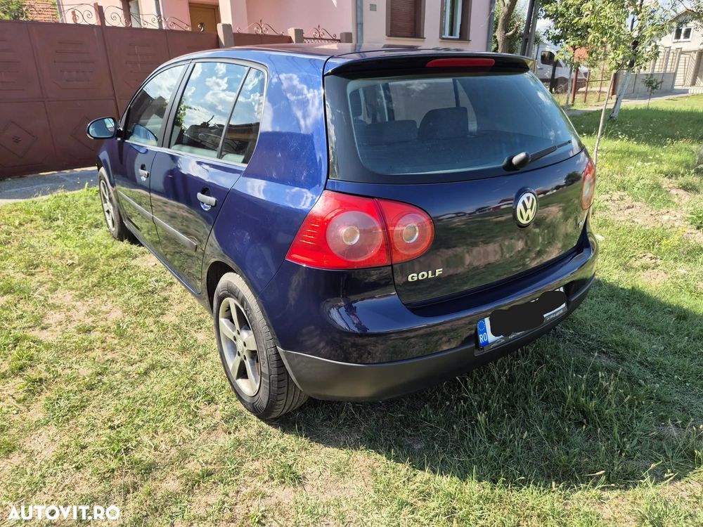 Volkswagen Golf 1.6 Comfortline - 5