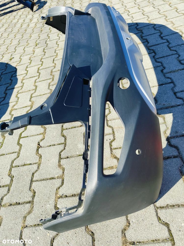 Kia Stonic ZDERZAK tyl pdc - 3