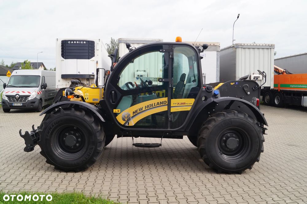 New Holland TH 7.32 Plus ładowarka teleskopowa - 7