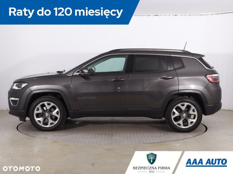 Jeep Compass - 4