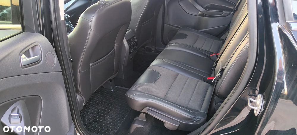 Ford Kuga 2.0 TDCi 4x4 Titanium - 15
