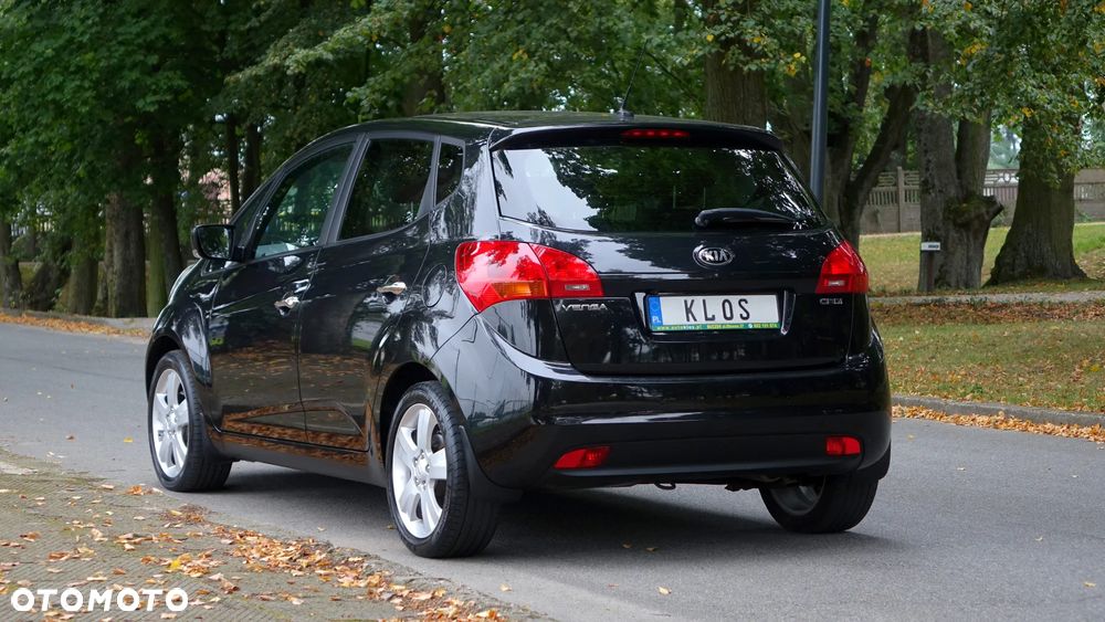 Kia Venga 1.6 CRDi 128 Black Collection - 31