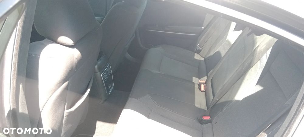 Dodge Charger 3.6 GT - 17