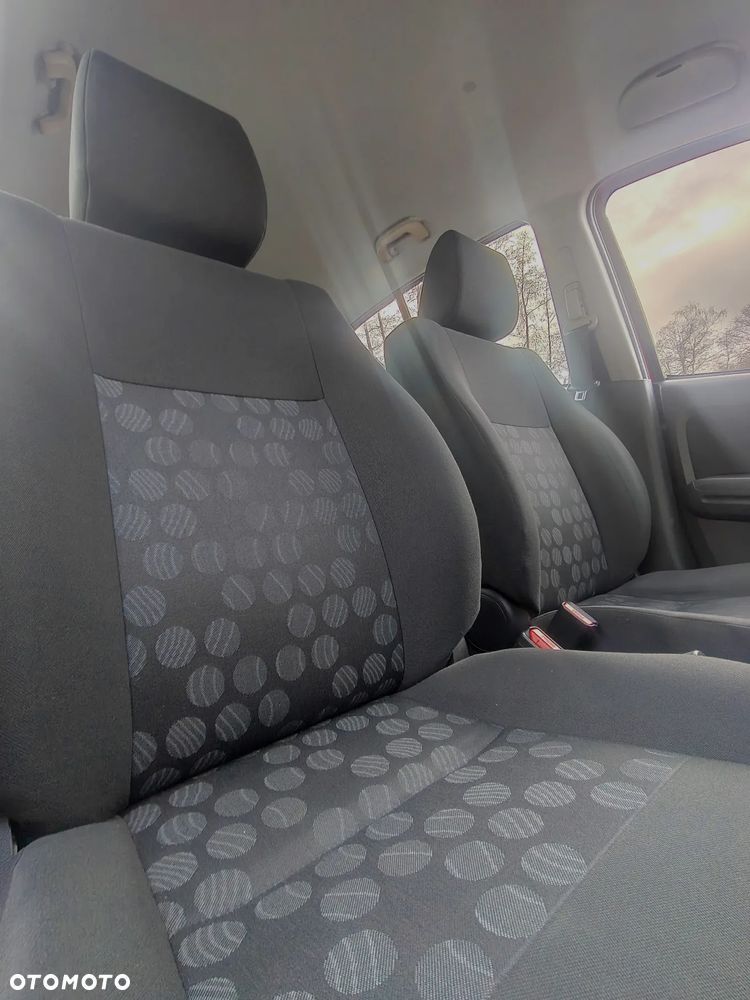 Suzuki Splash 1.0 Comfort - 12