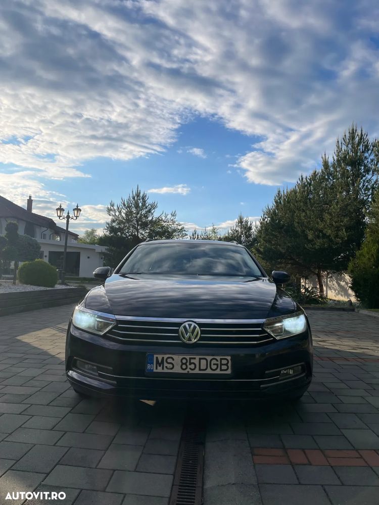 Volkswagen Passat Variant 2.0 TDI SCR DSG BlueMotion Comfortline - 10