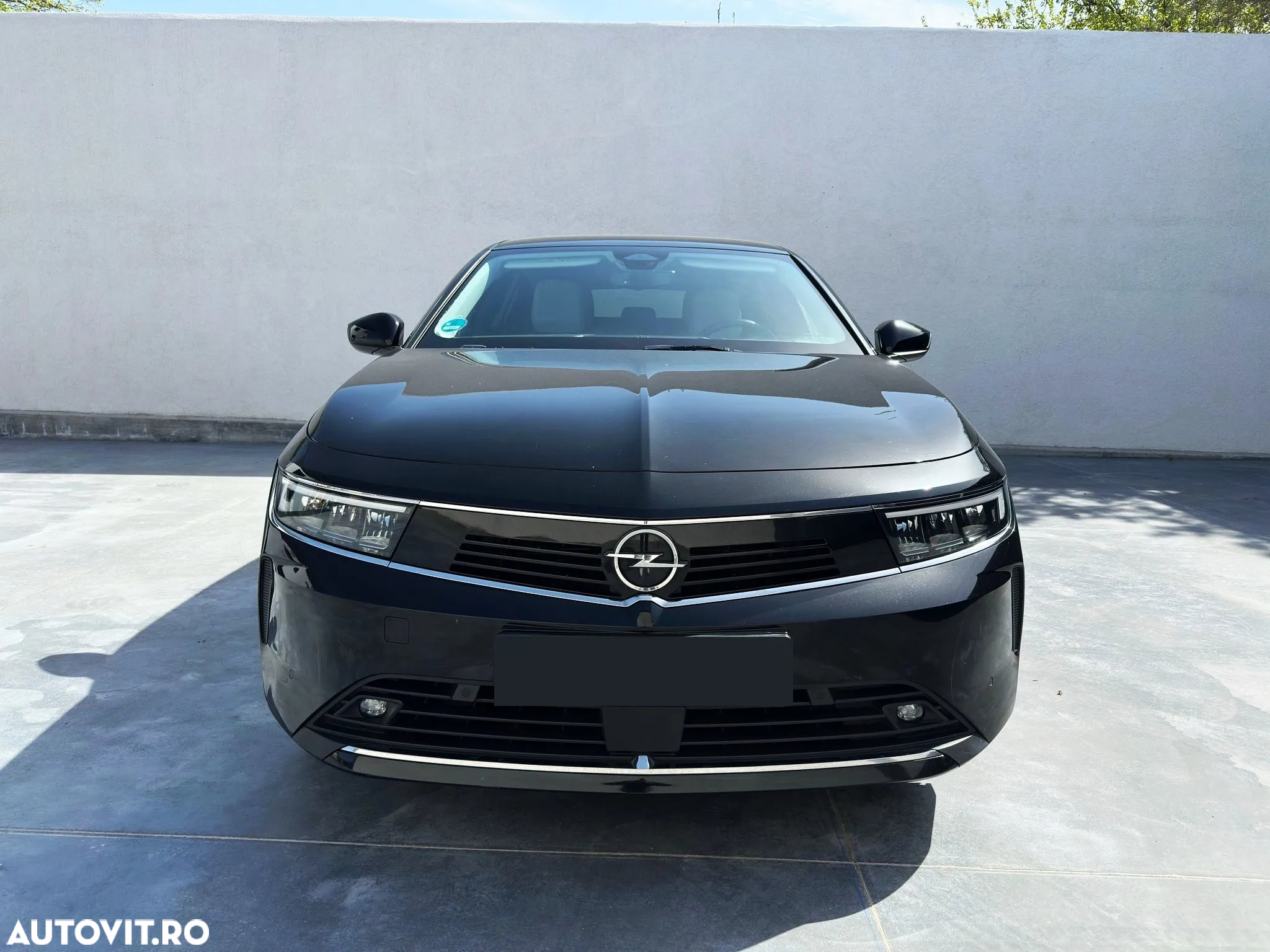 Opel Astra 1.2 Turbo Automatik Elegance - 2