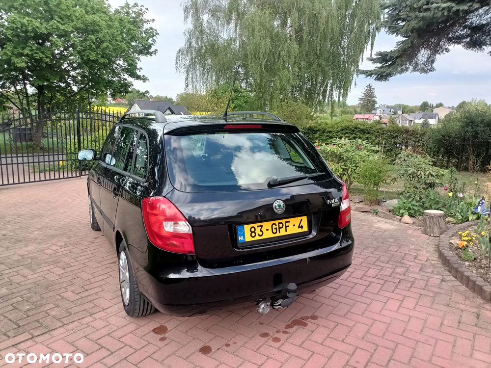 Skoda Fabia 1.4 16V Ambiente - 8