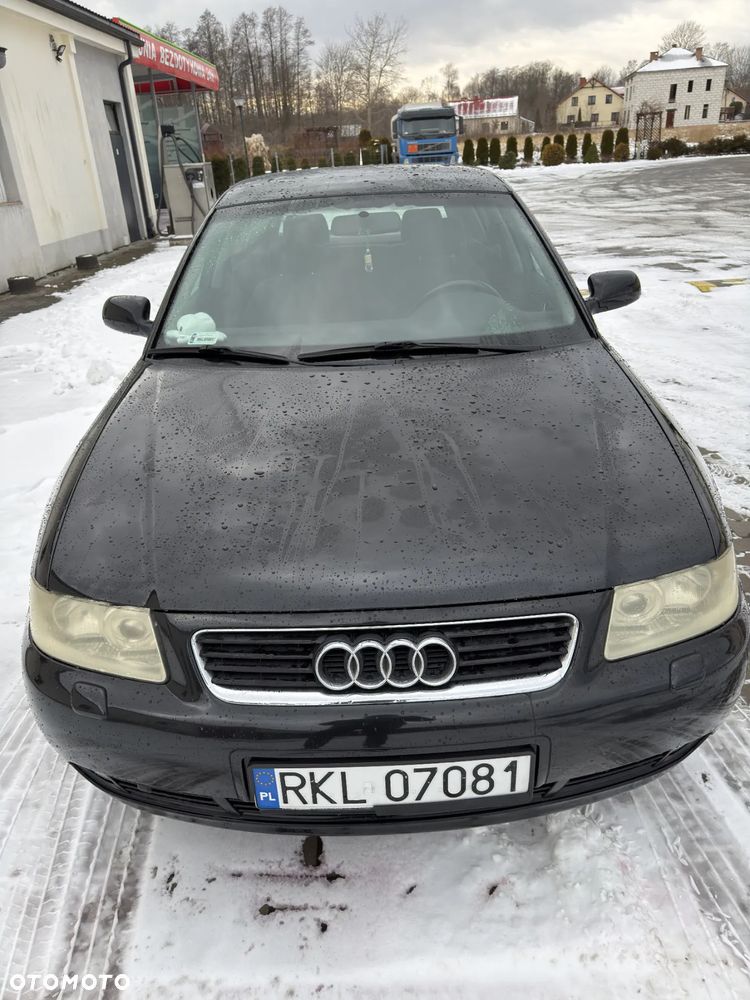 Audi A3 Sportback 1.8T Ambiente - 5