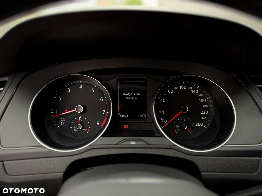 Volkswagen Passat 1.5 TSI EVO Business - 35
