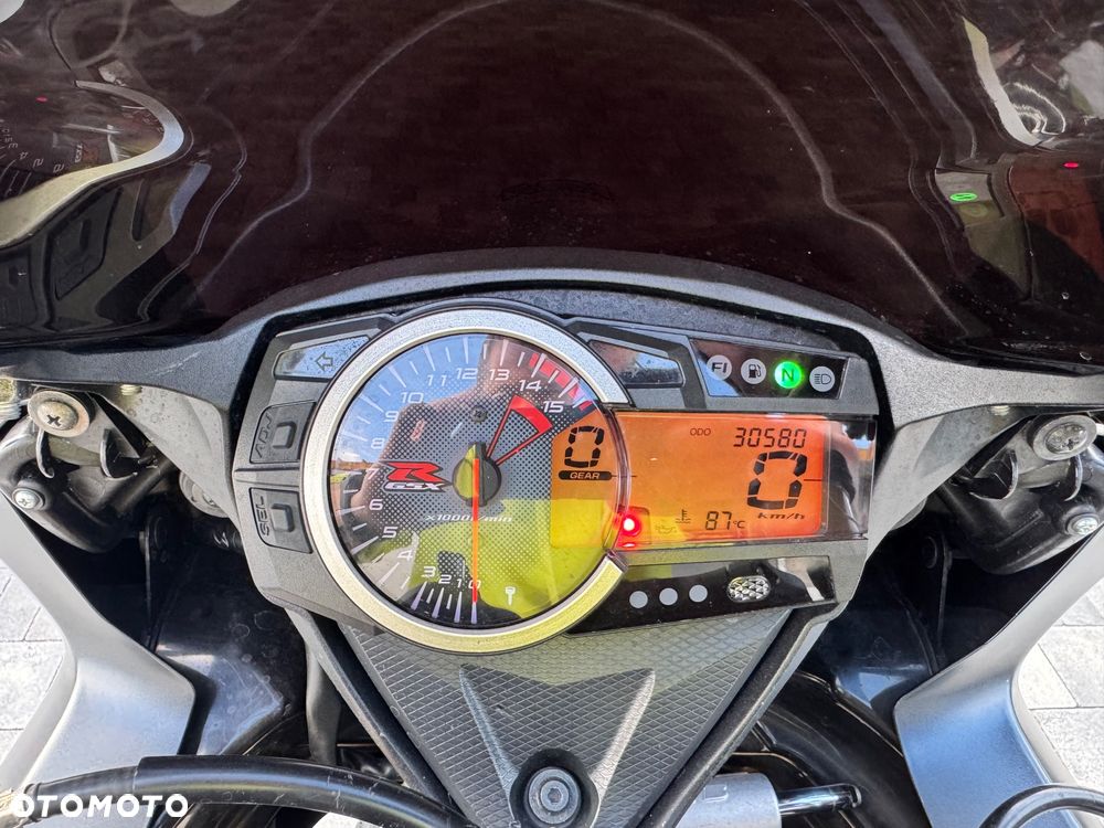 Suzuki GSX 1000 - 14
