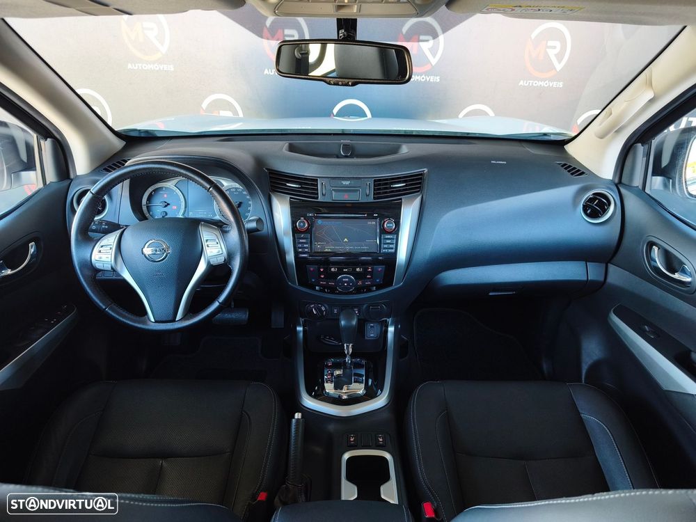 Nissan Navara 2.3 dCi CD 4WD Tekna Auto - 10
