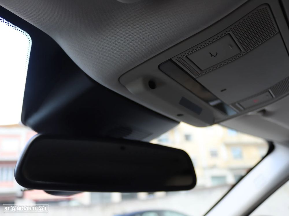 Land Rover Range Rover Evoque TD4 HSE Dynamic - 24