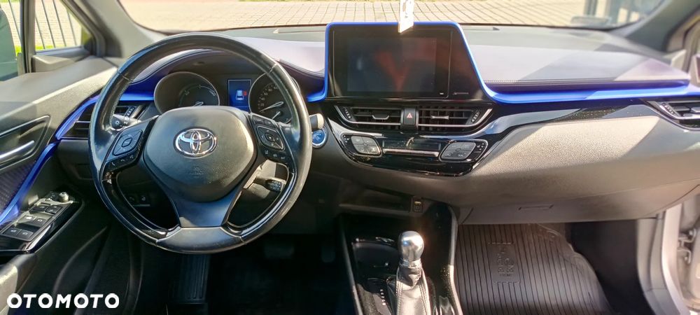 Toyota C-HR - 22