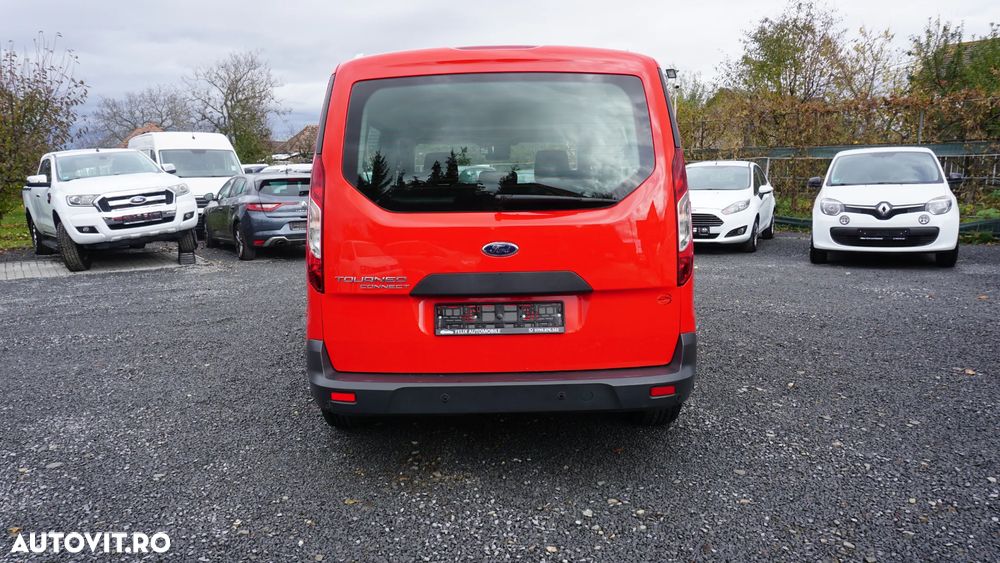 Ford Tourneo Connect 1.5 EcoBlue Start-Stop Titanium - 4