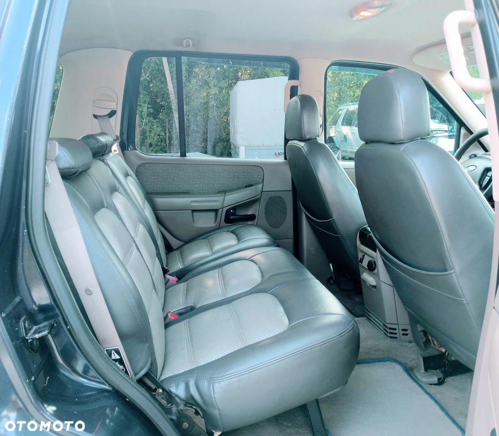 Ford Explorer 4.0 - 9