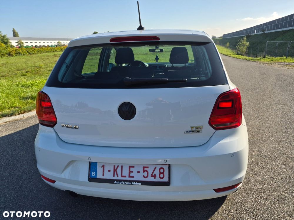 Volkswagen Polo - 13