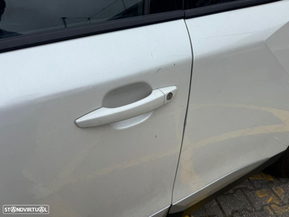 Peugeot 2008 PureTech 130 EAT8 Allure - 5