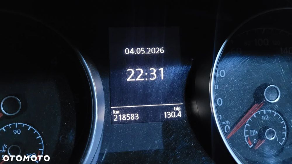 Volkswagen Golf - 10