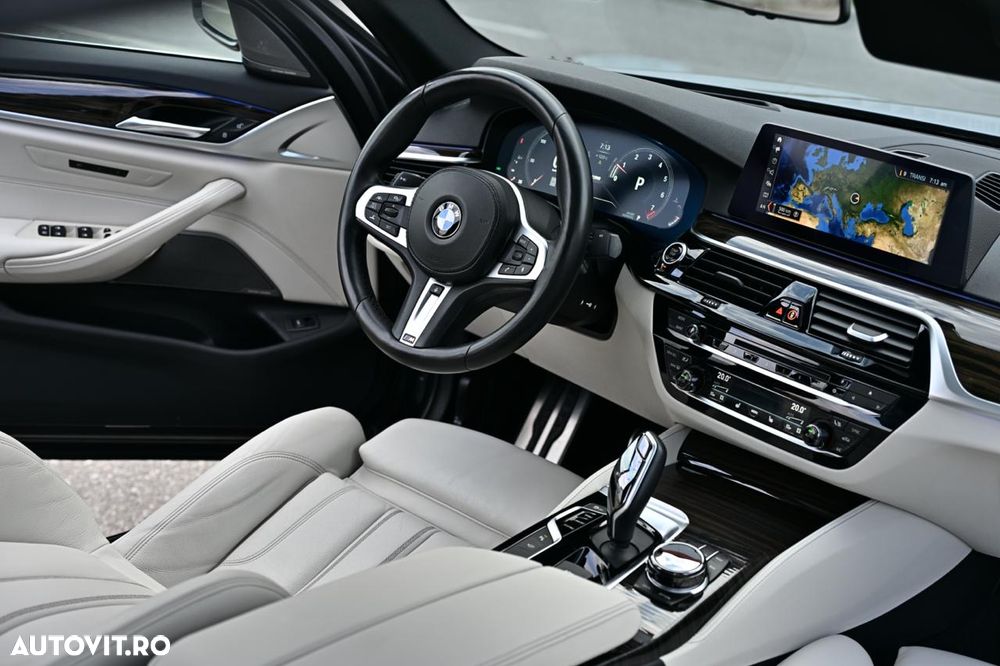 BMW Seria 5 530i xDrive AT - 9