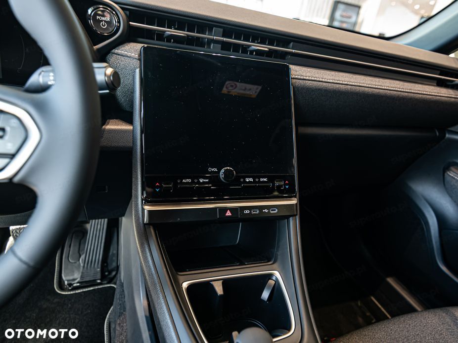 Lexus LBX 1.5 Hybrid - 10