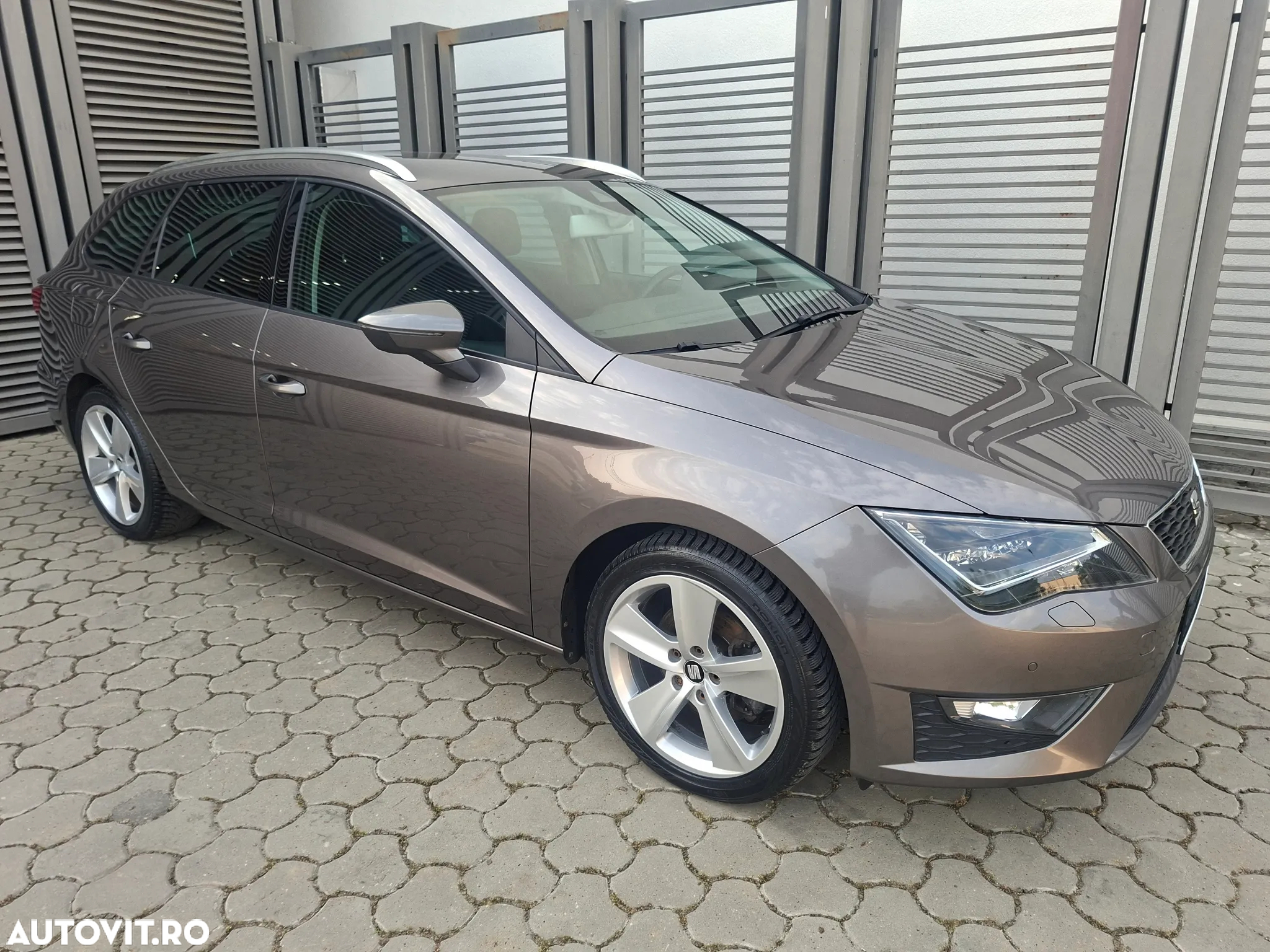 Seat Leon ST 2.0 TDI Start&Stop DSG FR - 26