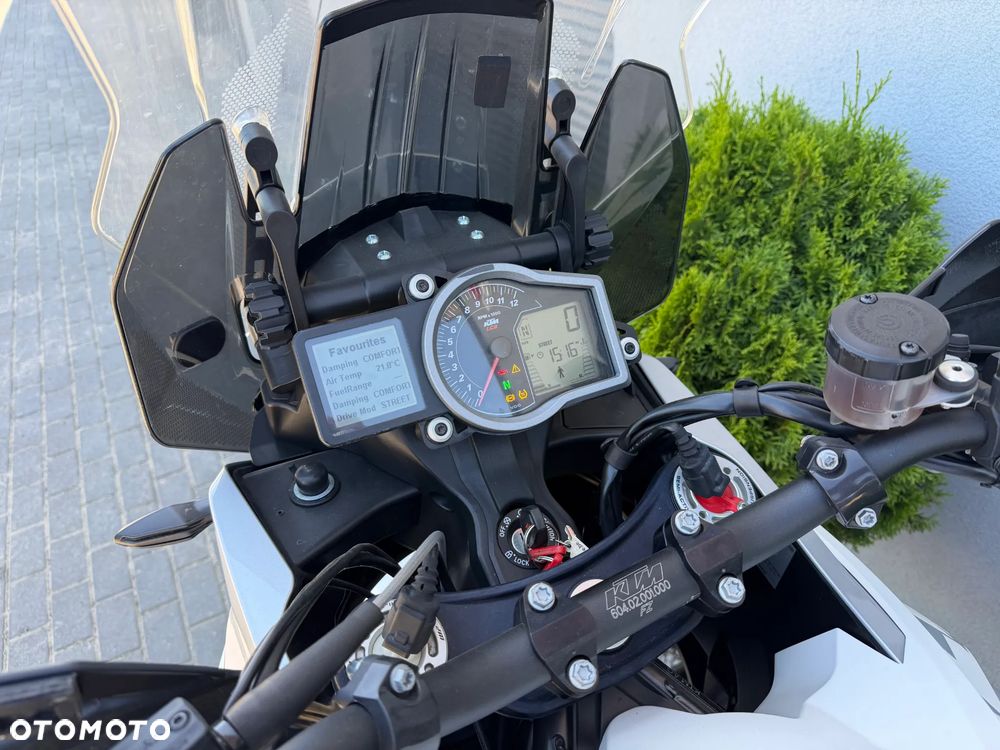 KTM Super Adventure - 38