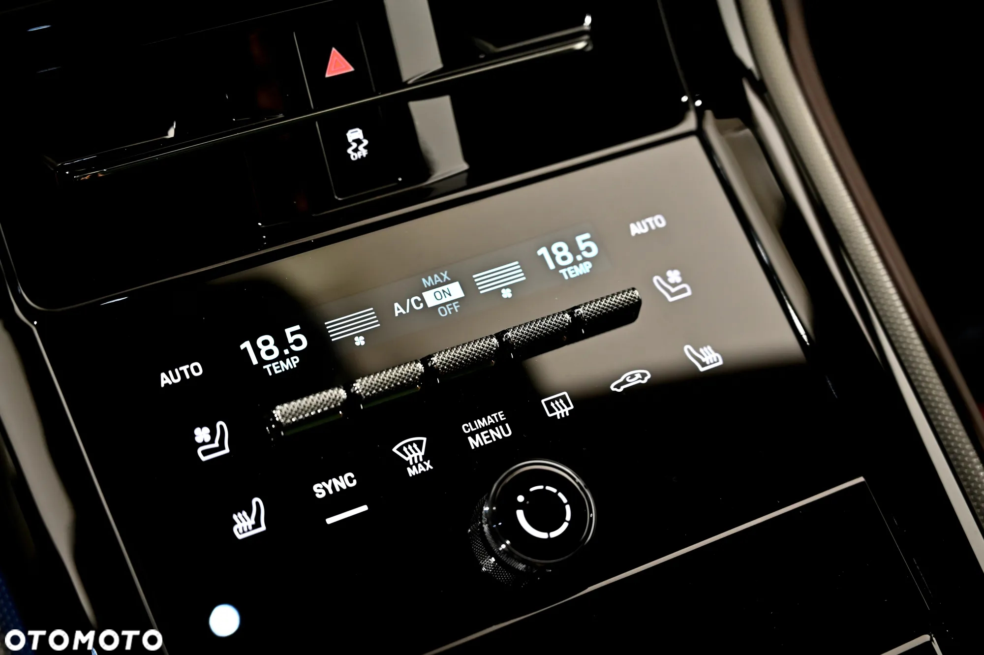 Porsche Panamera - 25