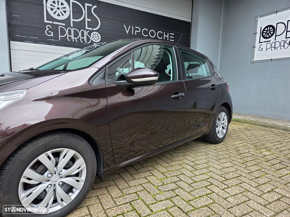 Peugeot 208 1.4 HDi Active - 17