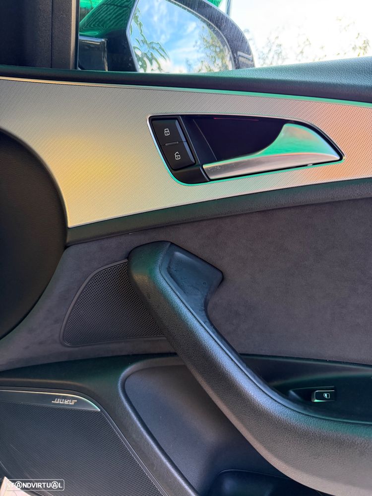 Audi A6 Allroad 3.0 TDi quattro S tronic - 22