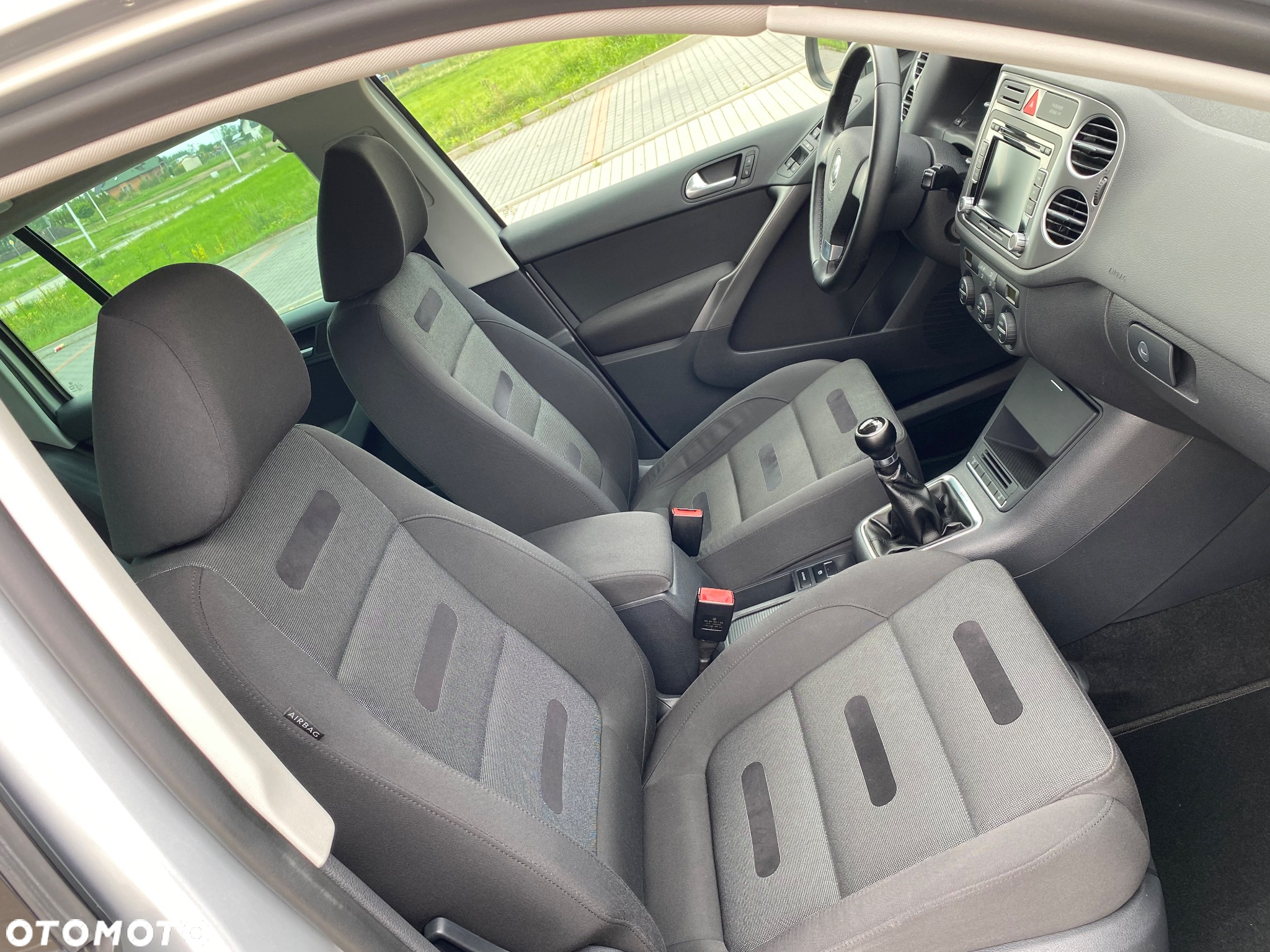 Volkswagen Tiguan 2.0 TDI 4Mot Sport&Style - 9