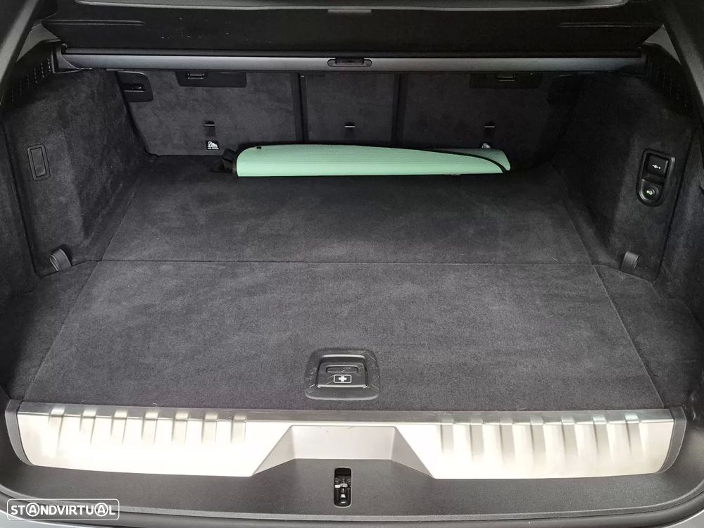 BMW 530 e Pack Desportivo M - 31