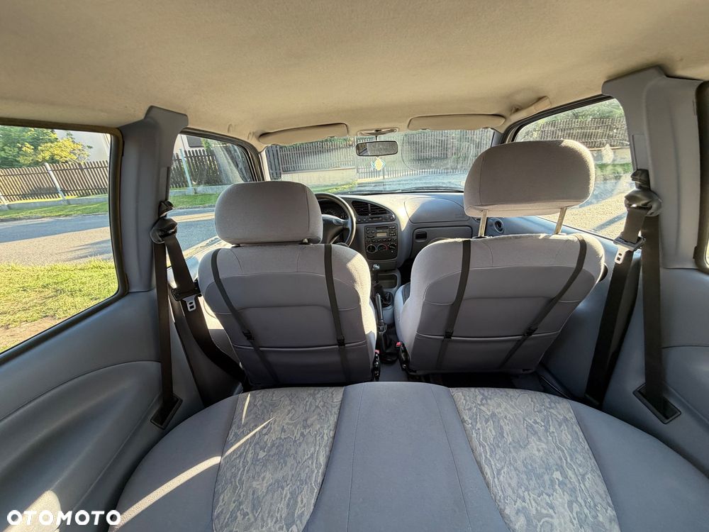 Ford Fiesta 1.3 - 10