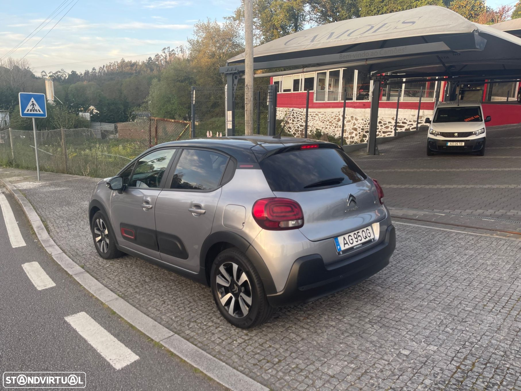 Citroën C3 1.2 PureTech C-Series - 7