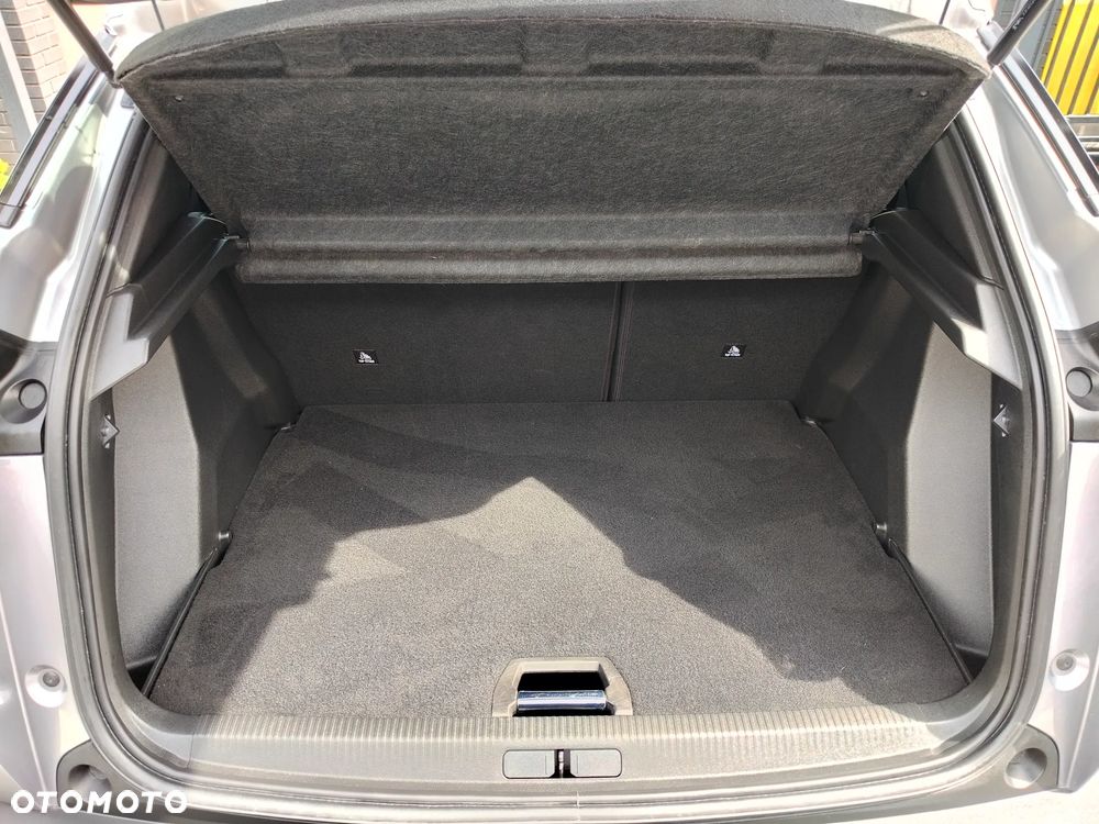 Peugeot 2008 1.2 PureTech Allure Pack S&S EAT8 - 18