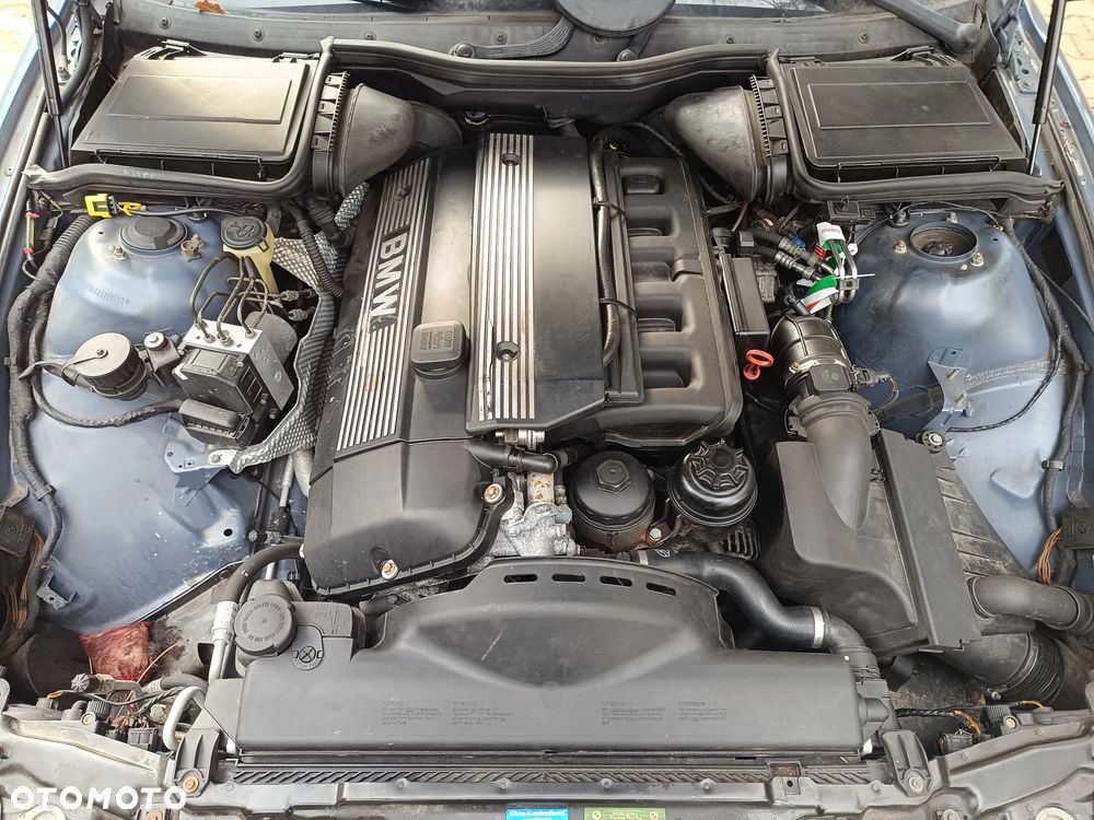 BMW Seria 5 - 13