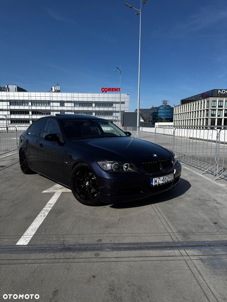 BMW Seria 3 320i - 7