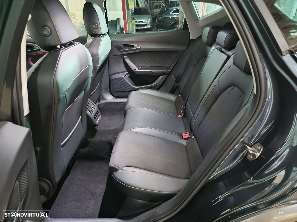 Cupra Formentor 1.4 e-Hybrid DSG - 17