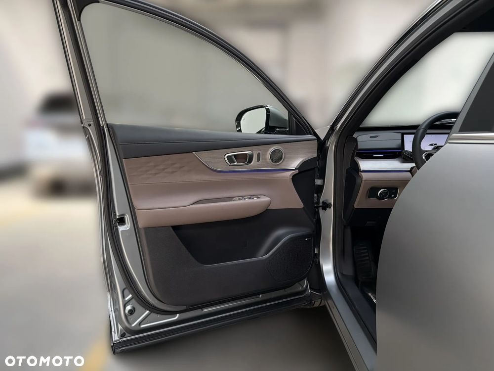 Chery Tiggo 8 1.5 T-GDI Super Hybrid Prestige DCT - 10