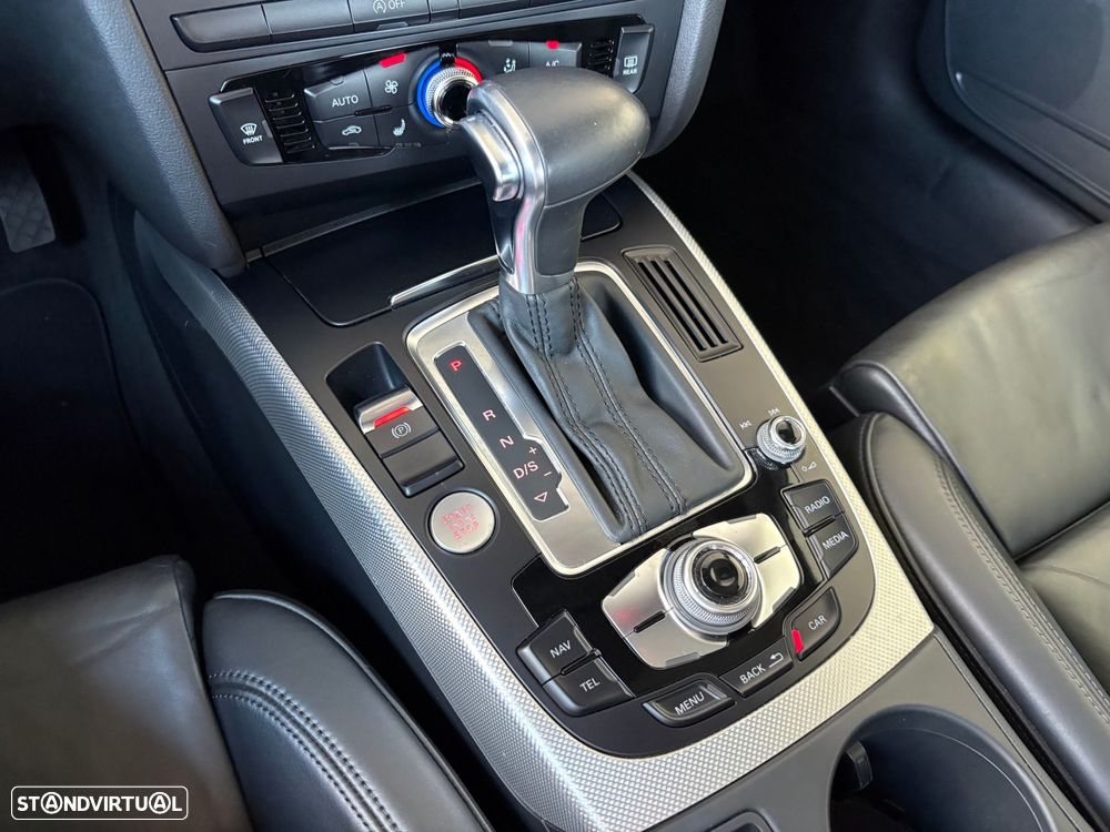 Audi A5 Cabrio 2.0 TDi Multitronic Sport - 37