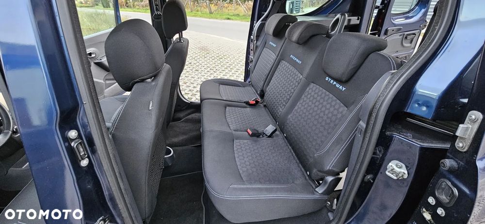 Dacia Dokker 1.5 dCi Stepway - 13