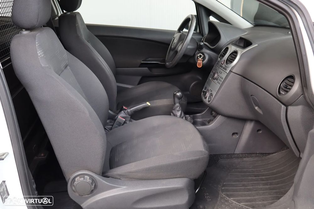 Opel Corsa 1.3 CDTi Van - 10