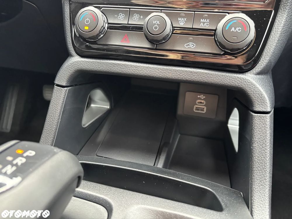 Ford Ranger - 21