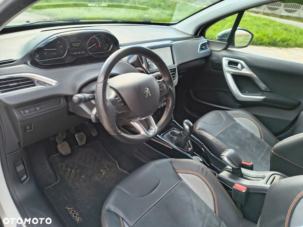 Peugeot 2008 1.2 Pure Tech Crossway S&S - 10