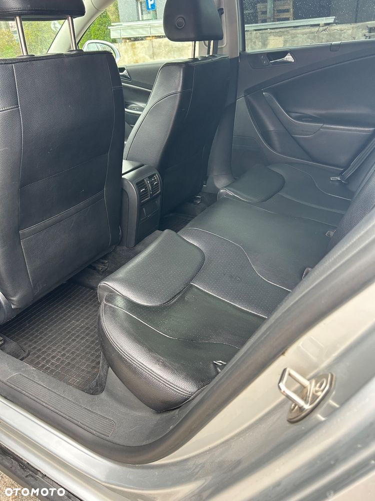 Volkswagen Passat 2.0 FSI Automatik Highline - 10