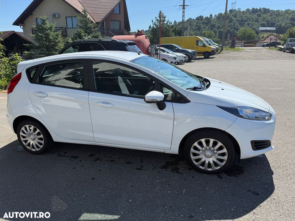 Ford Fiesta 1.5 TDCi DPF Trend - 14