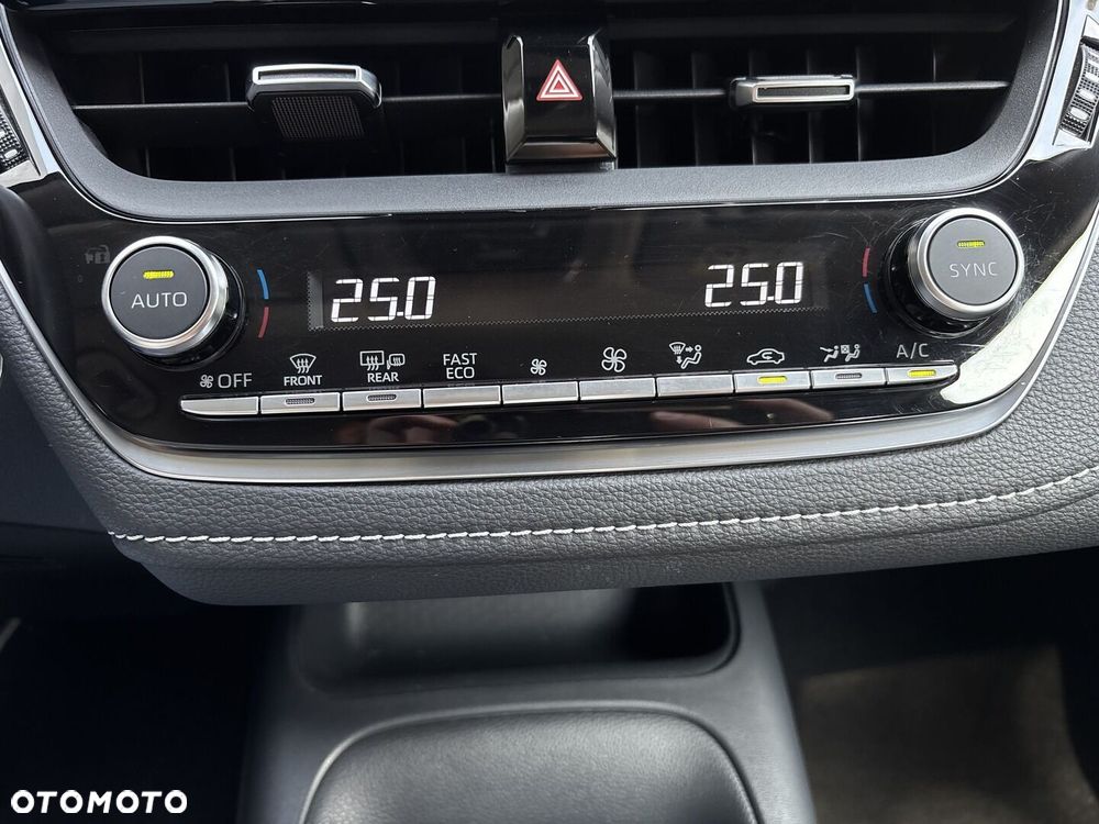 Toyota Corolla 1.8 Hybrid Comfort - 19